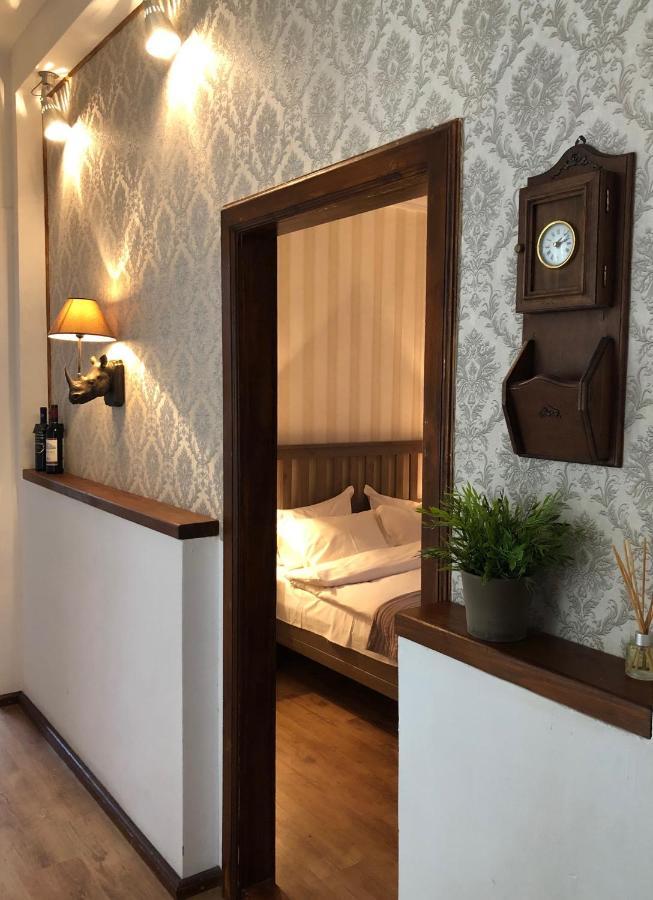 Appartamento Casa Frida Braşov Esterno foto